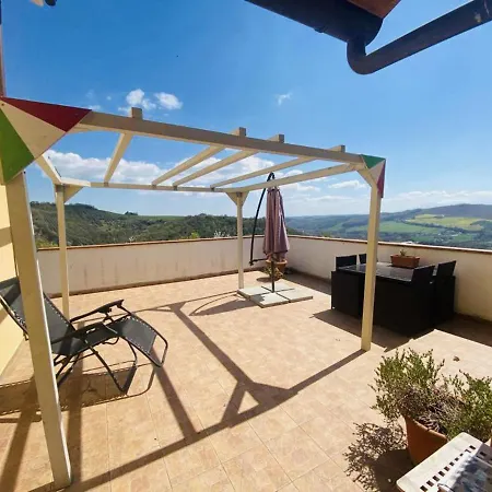 Beautiful Mountain View In Castilenti